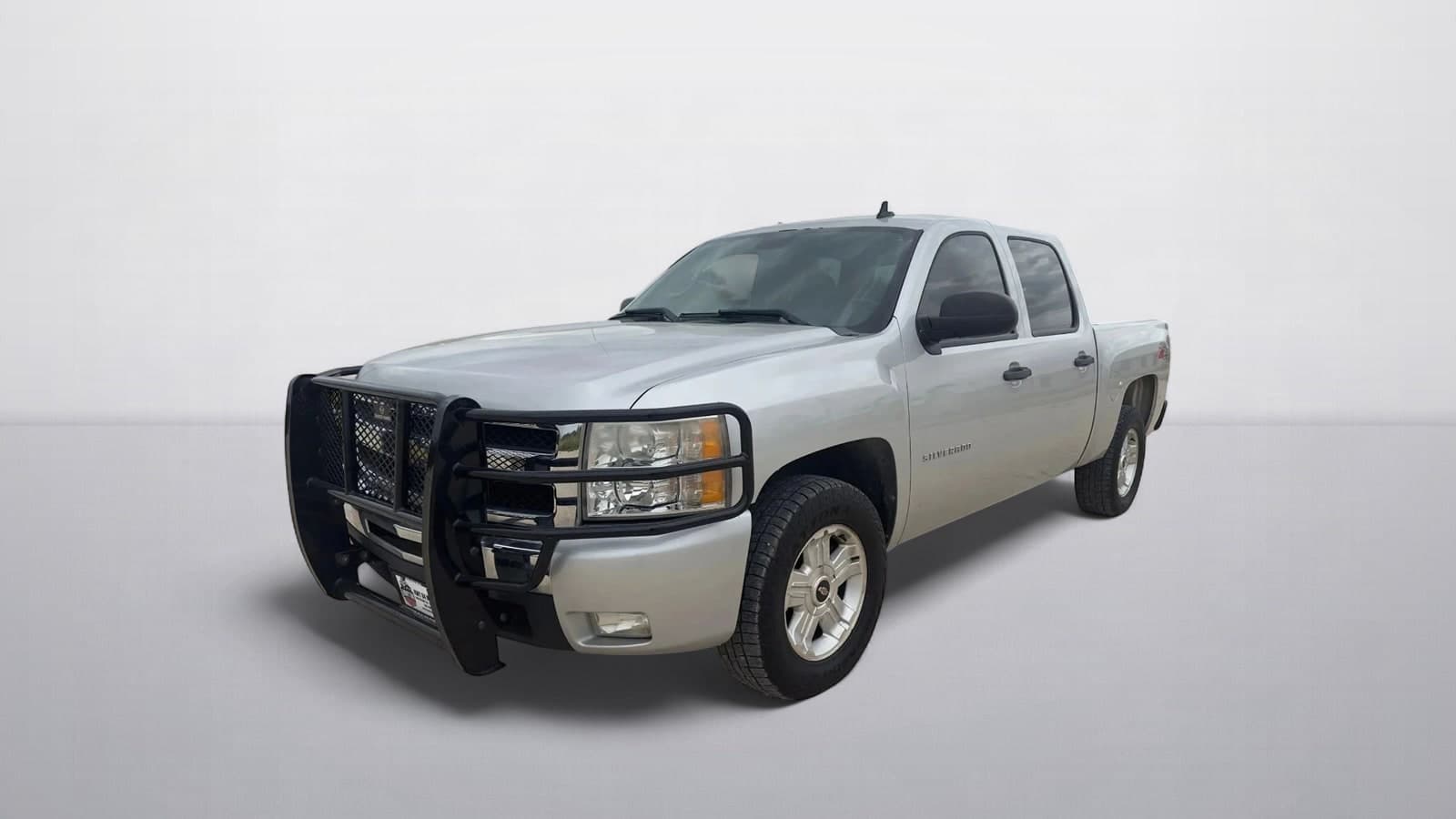 Used 2011 Chevrolet Silverado 1500 Crew Cab LT Pickup 4D 5 3/4 ft