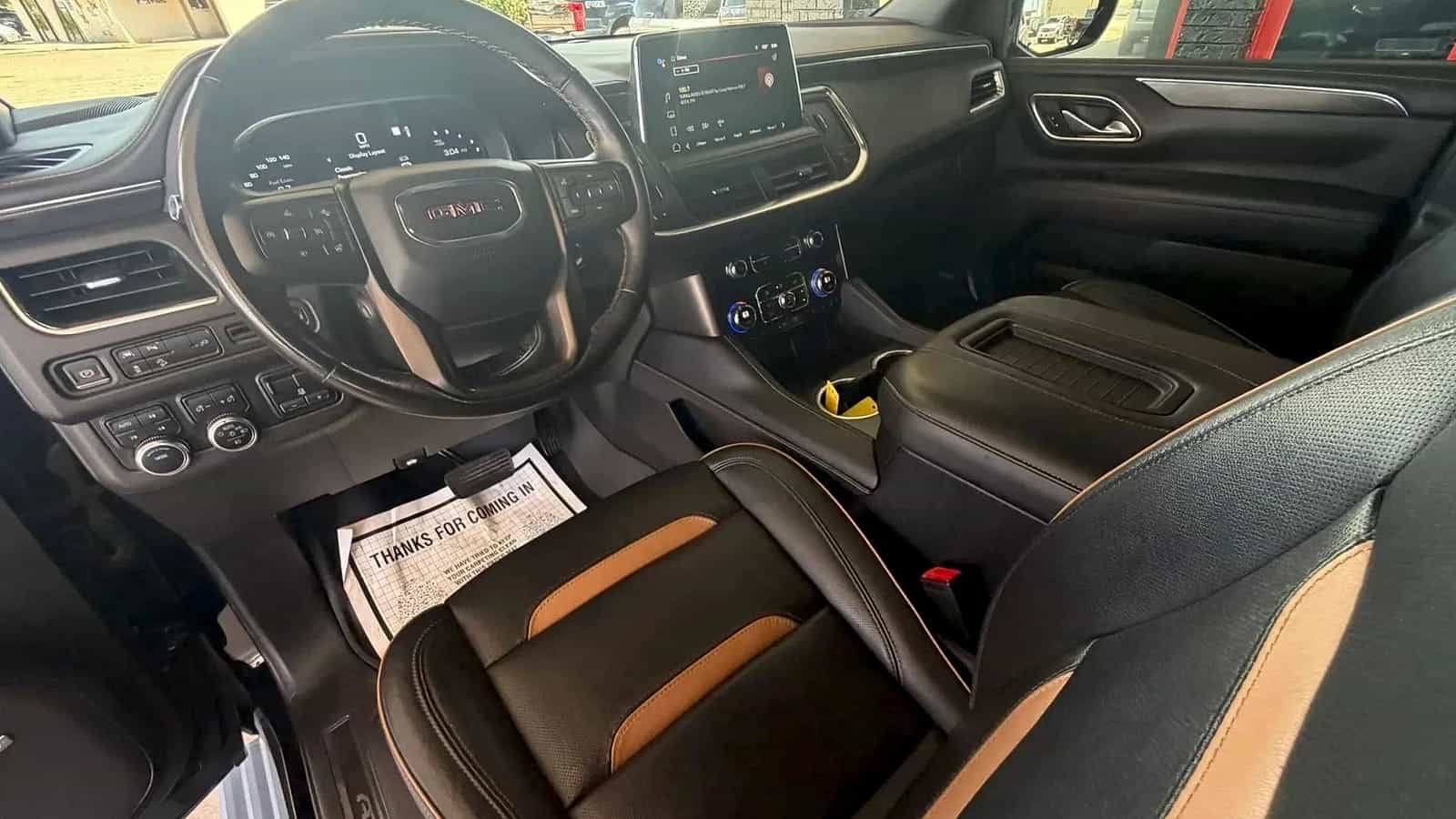 2022 GMC Yukon XL AT4 - Photo 11