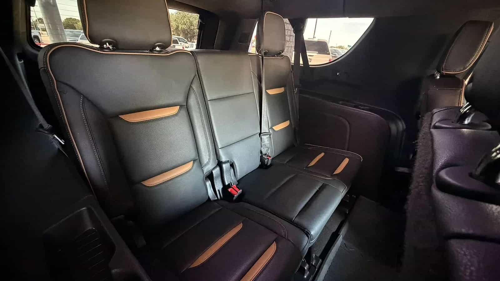 2022 GMC Yukon XL AT4 - Photo 32