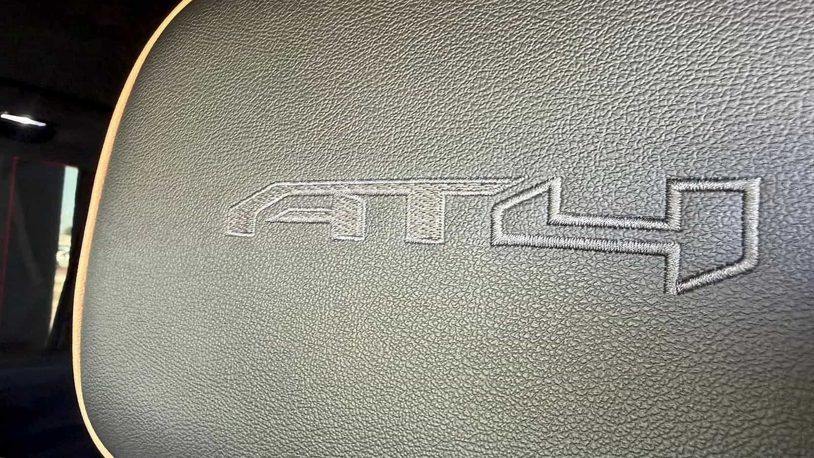 2022 GMC Yukon XL AT4 - Photo 36