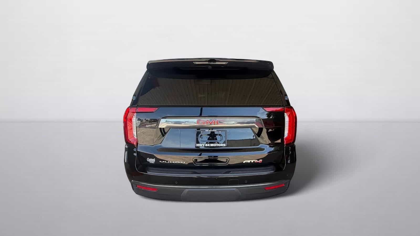2022 GMC Yukon XL AT4 - Photo 8