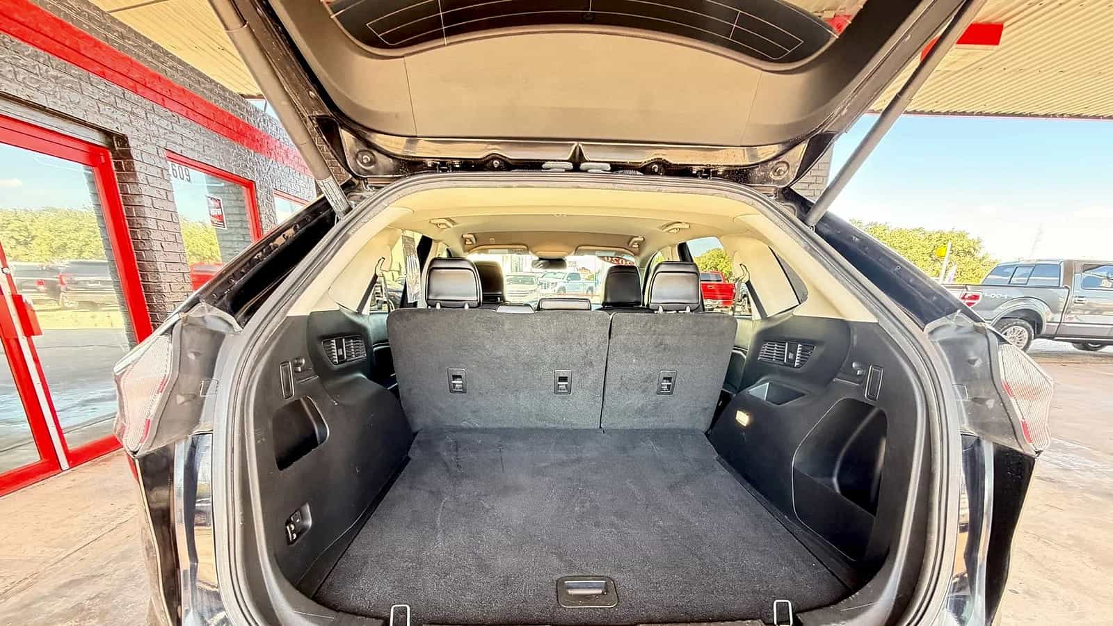 2020 Ford Edge SEL - Photo 22