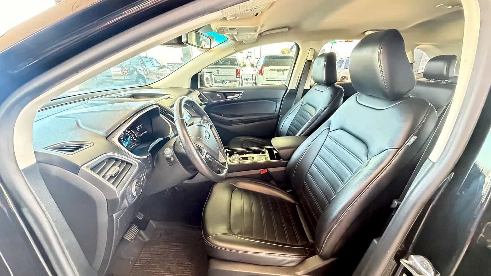 2020 Ford Edge SEL - Photo 9