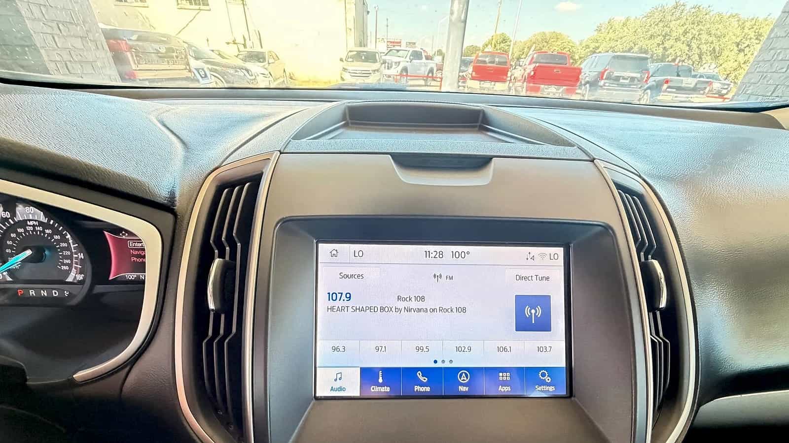 2020 Ford Edge SEL - Photo 12