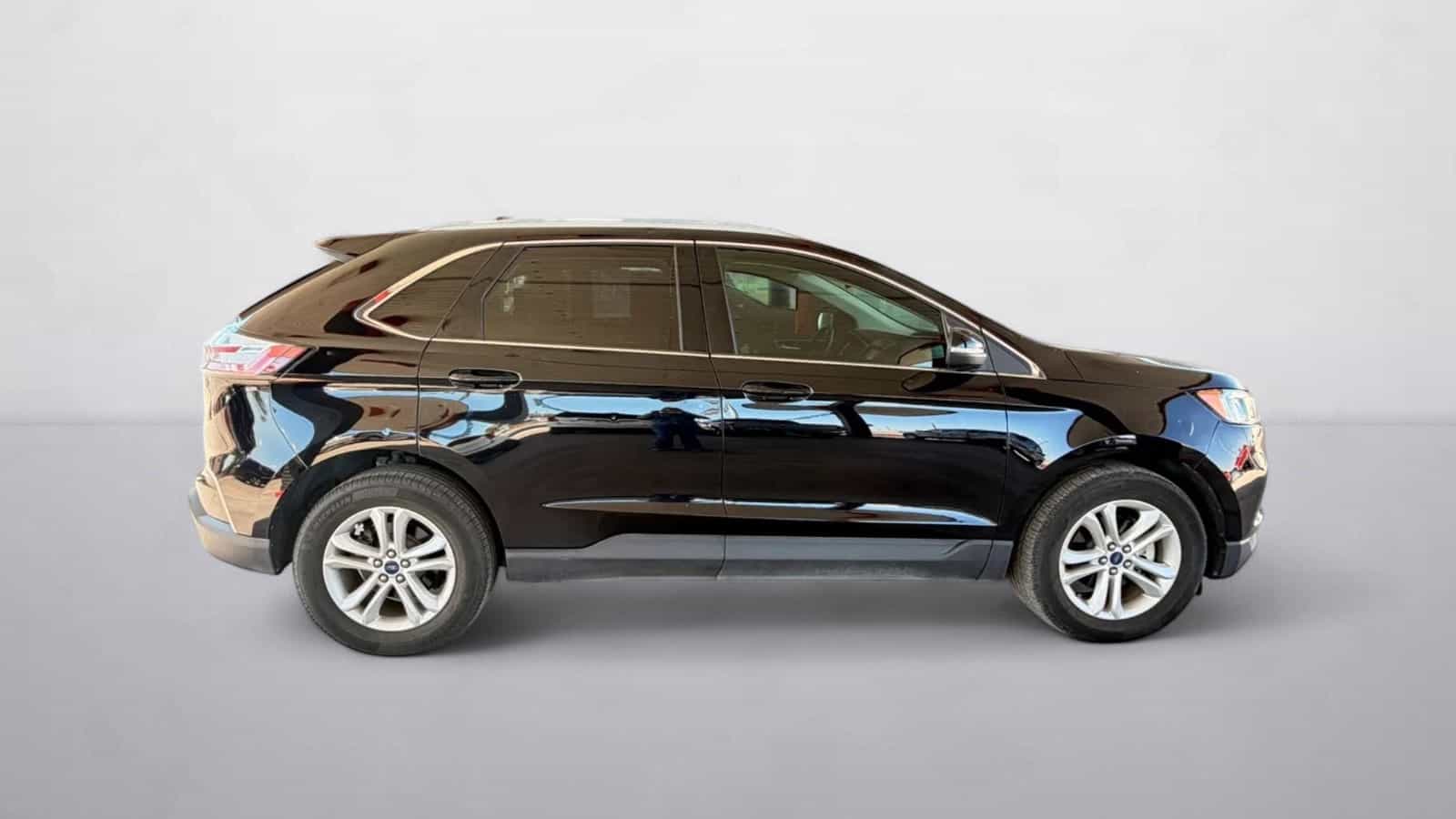 2020 Ford Edge SEL - Photo 6
