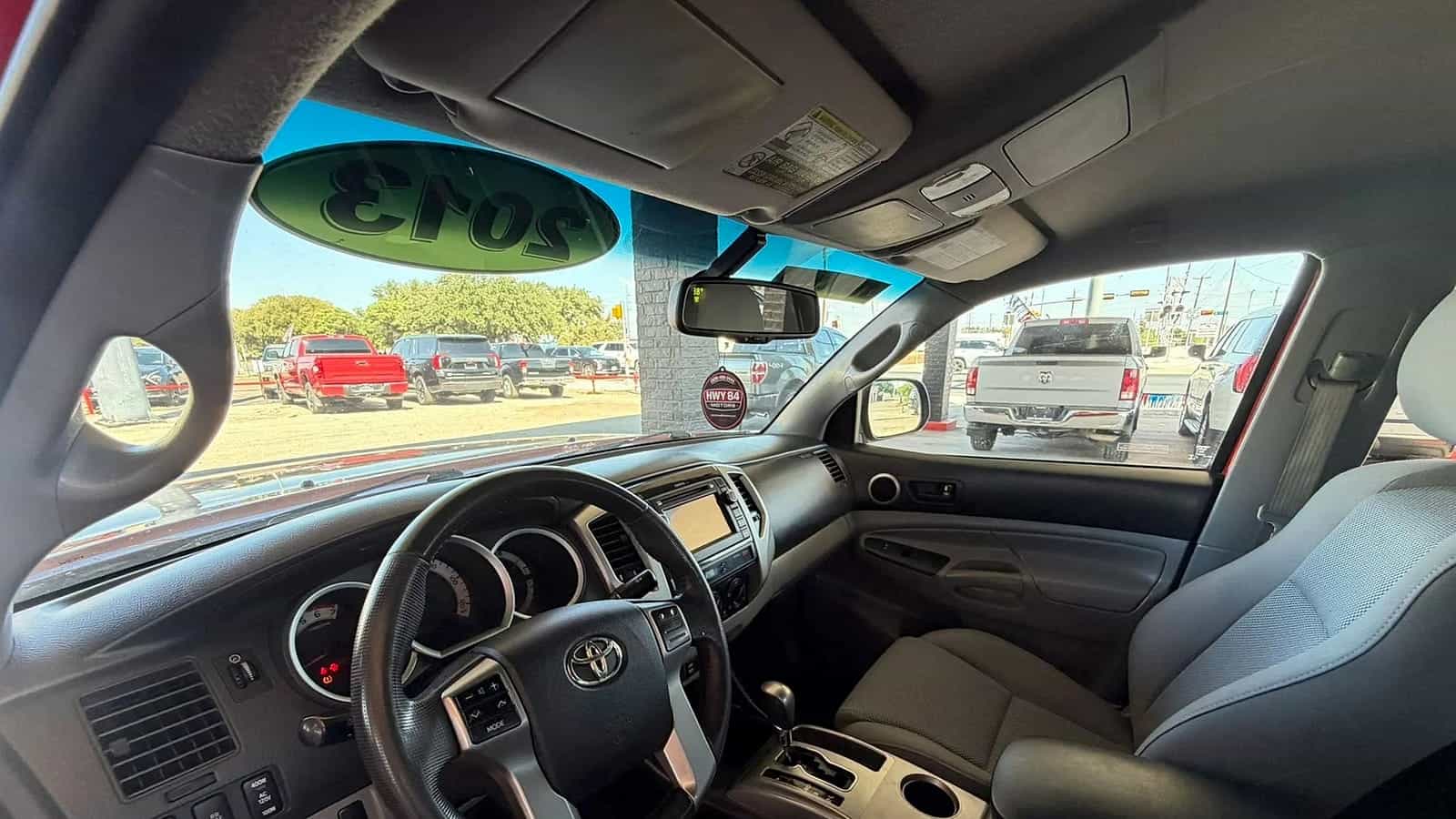 2013 Toyota Tacoma PreRunner - Photo 17