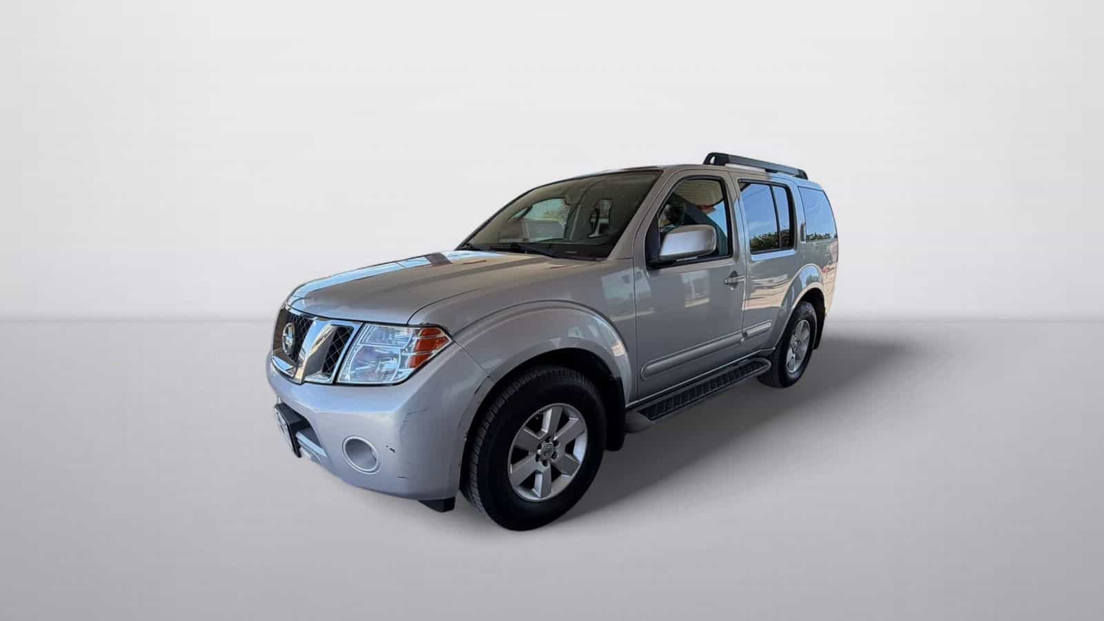 2011 Nissan Pathfinder SV